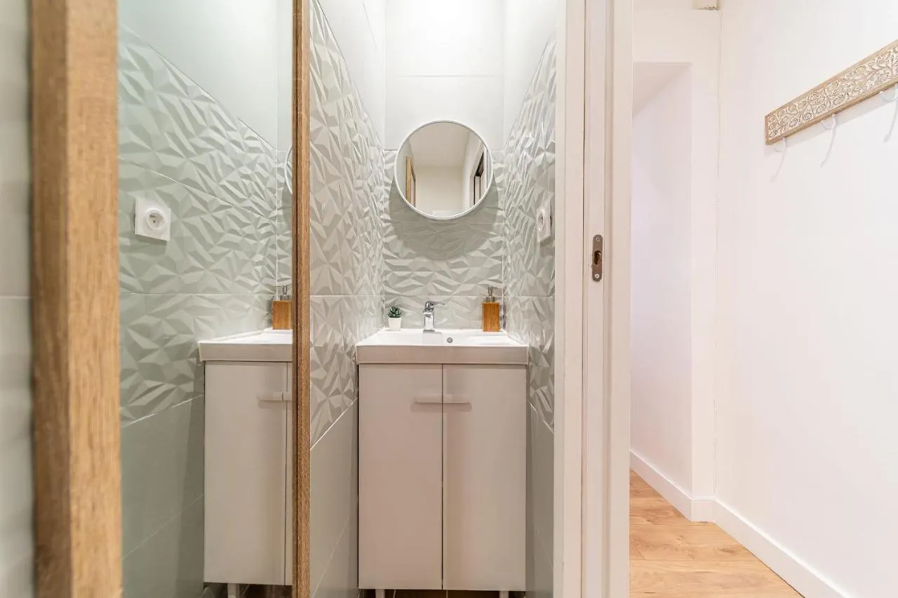 Le Marietton Appartement Cosy A Deux Pas Du Metro Valmy Lyon