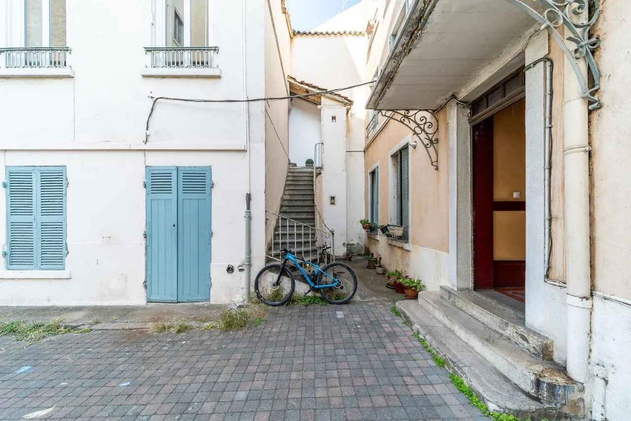 Apartment Le Marietton Appartement Cosy A Deux Pas Du Metro Valmy Lyon